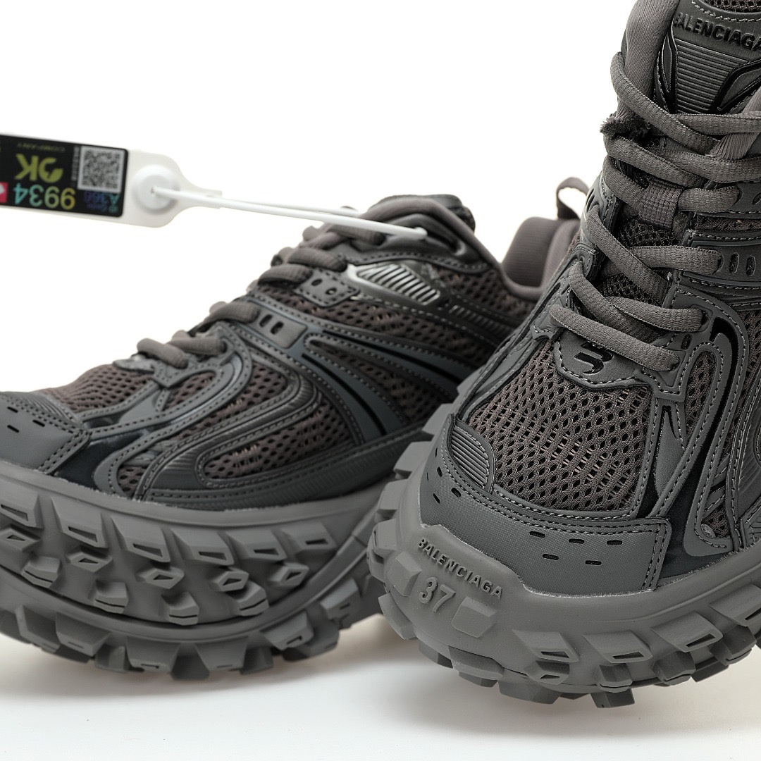 BALENCIAGA Defender Rubber Platform Sneakers"Worn-Out/Black"