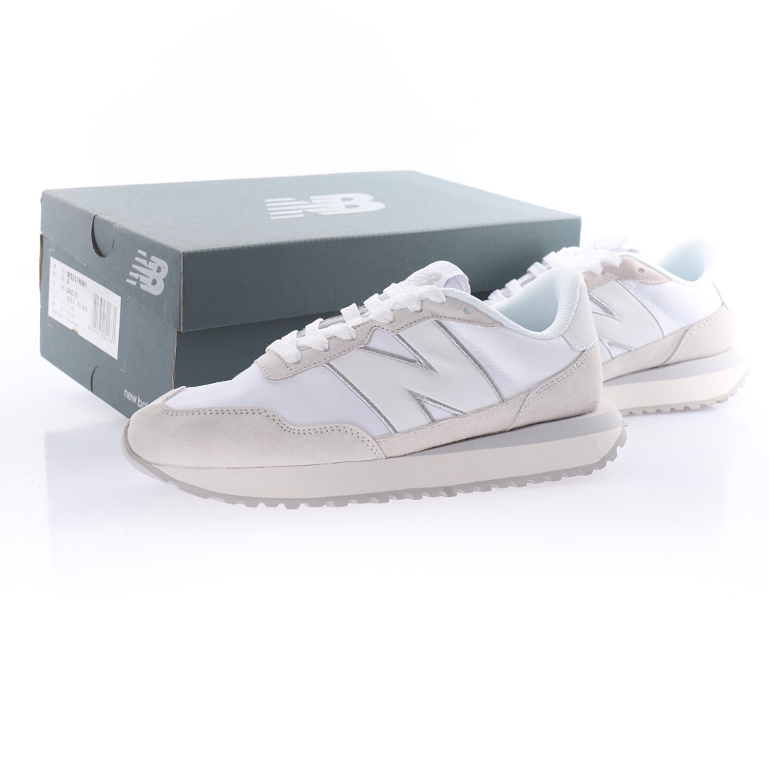 New Balance MS237