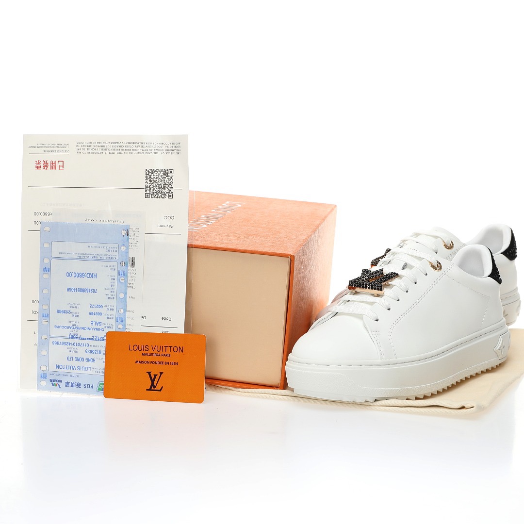 LOuIS VUITTON Time Out