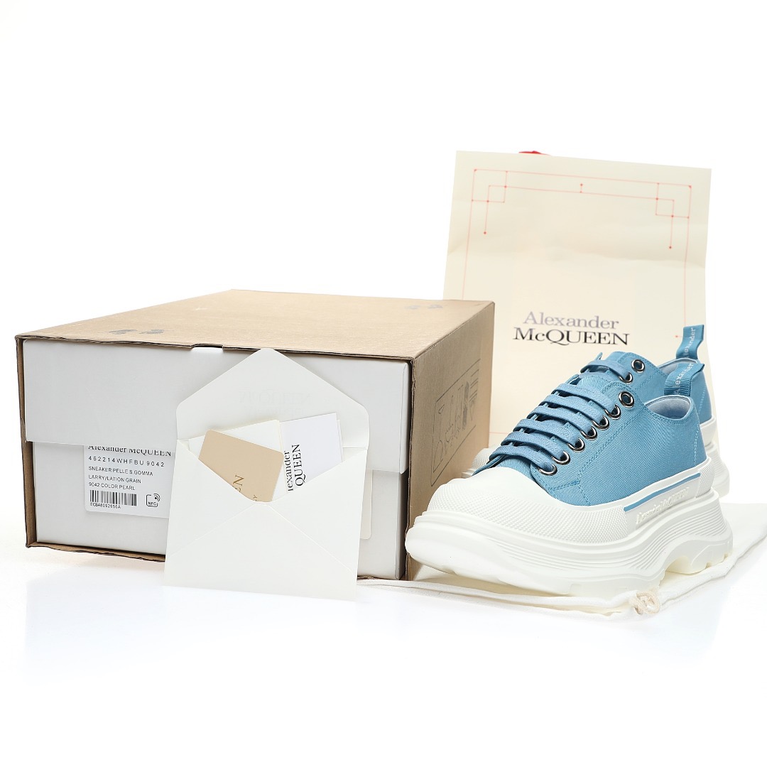 Chunky Tread Slick Low Sneakers