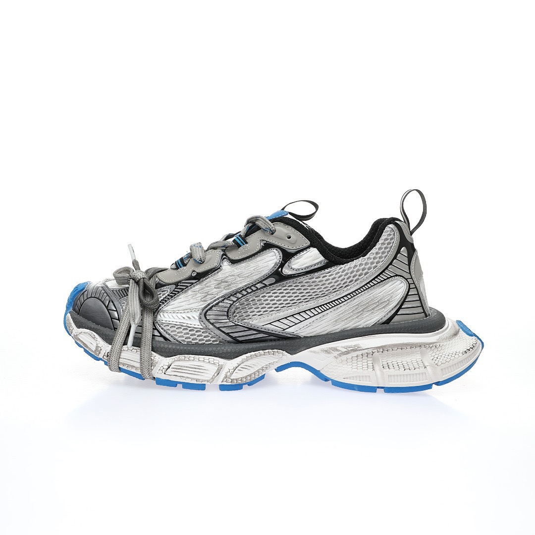 BALENCIAGA 3XL Sneakers 3+
