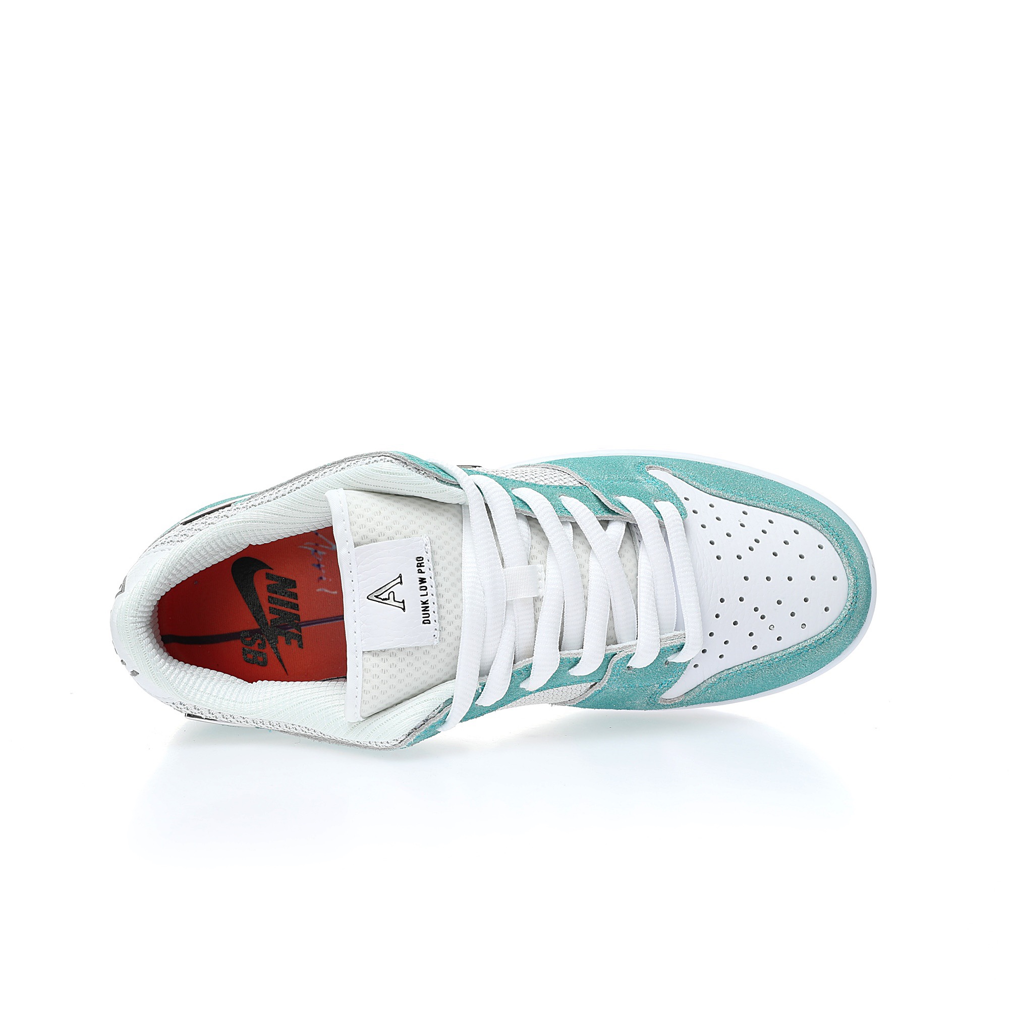 Dunk Low  X April Skateboards