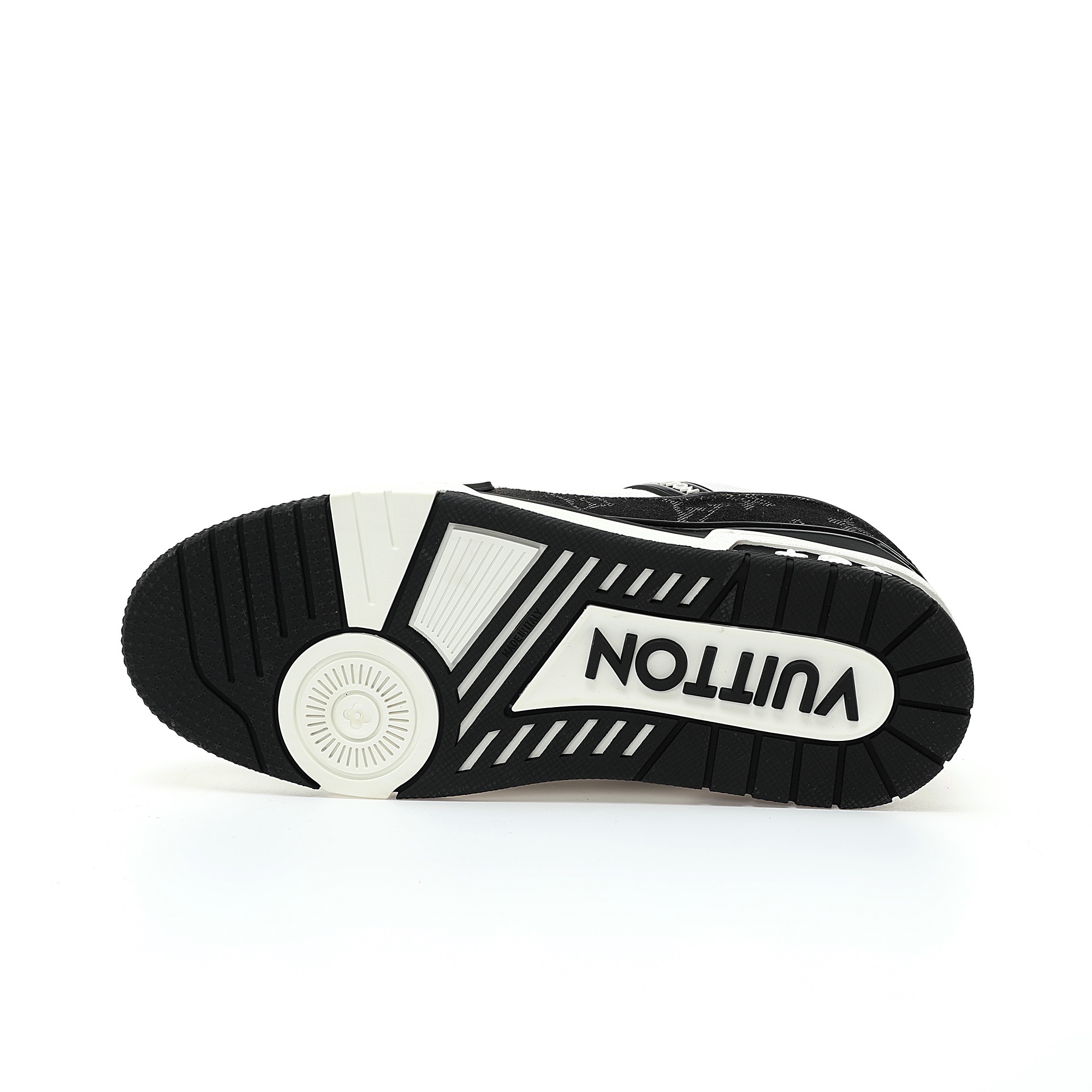 LOUIS VUITTON Trainer