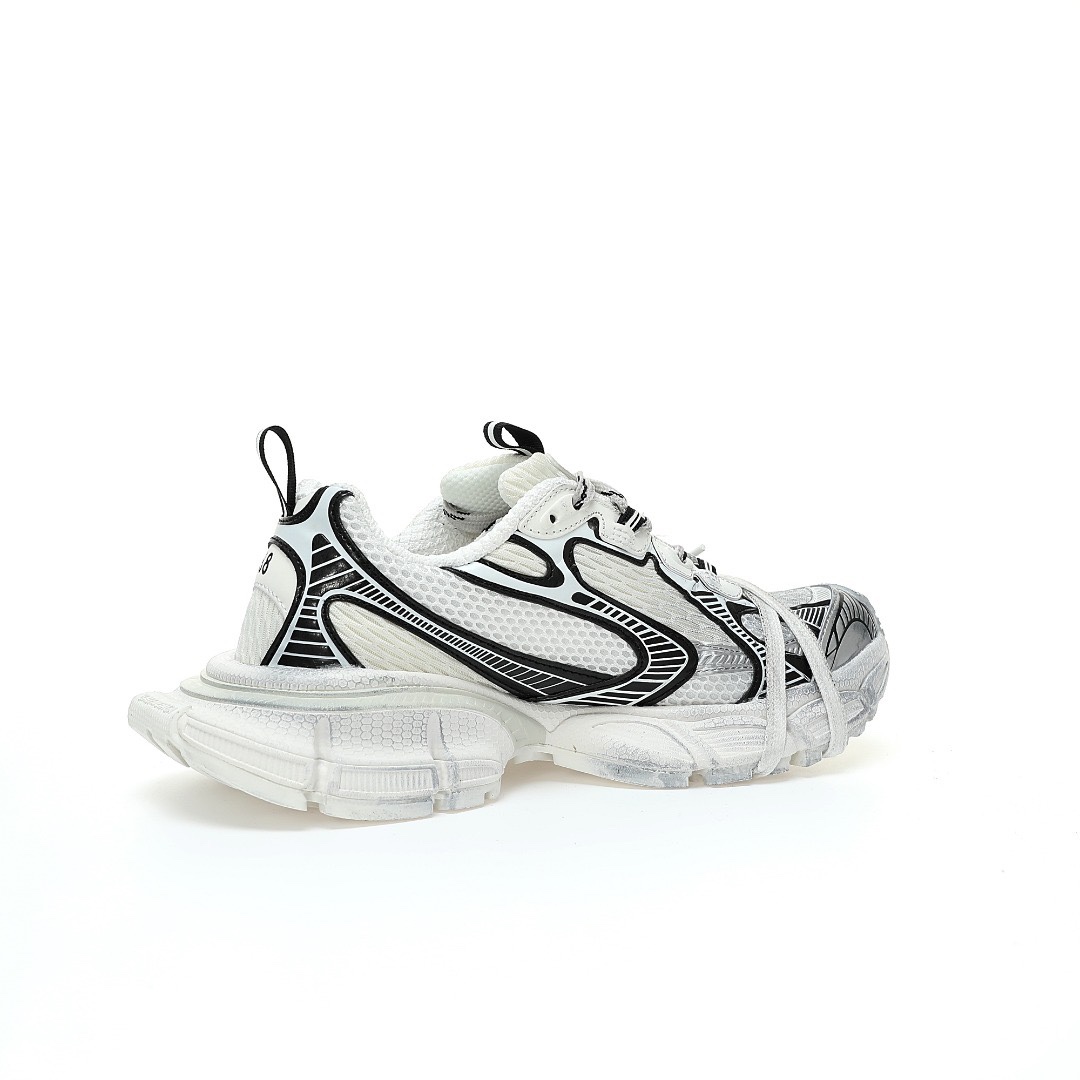 BALENCIAGA 3XL Sneakers 3+