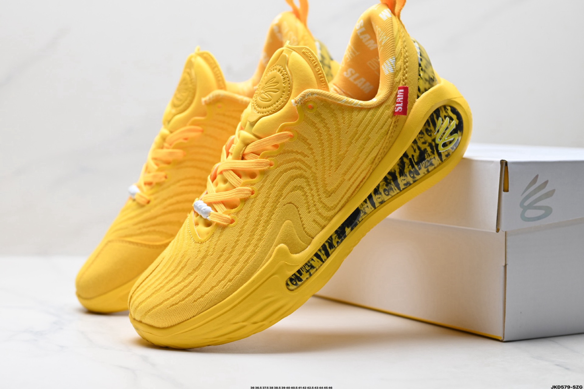 Under Armour Curry 12「系列」