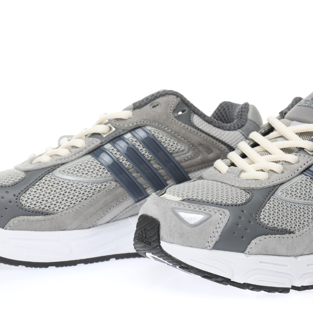 Adidas Originals Response CL"Metal Grey/Grey Four/White
