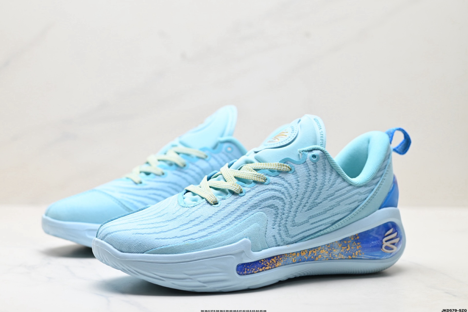 Under Armour Curry 12「系列」