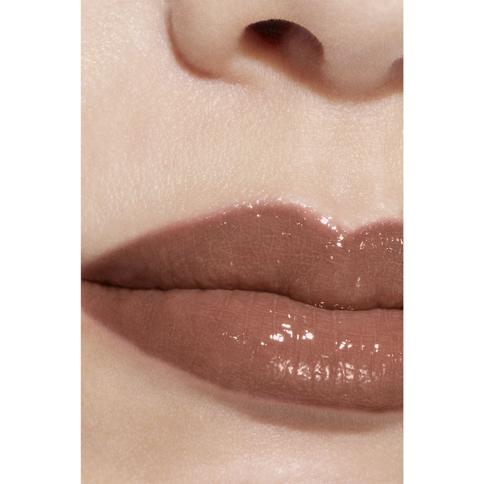 WARNA, KILAU, INTENSITAS DALAM SEKEJAP