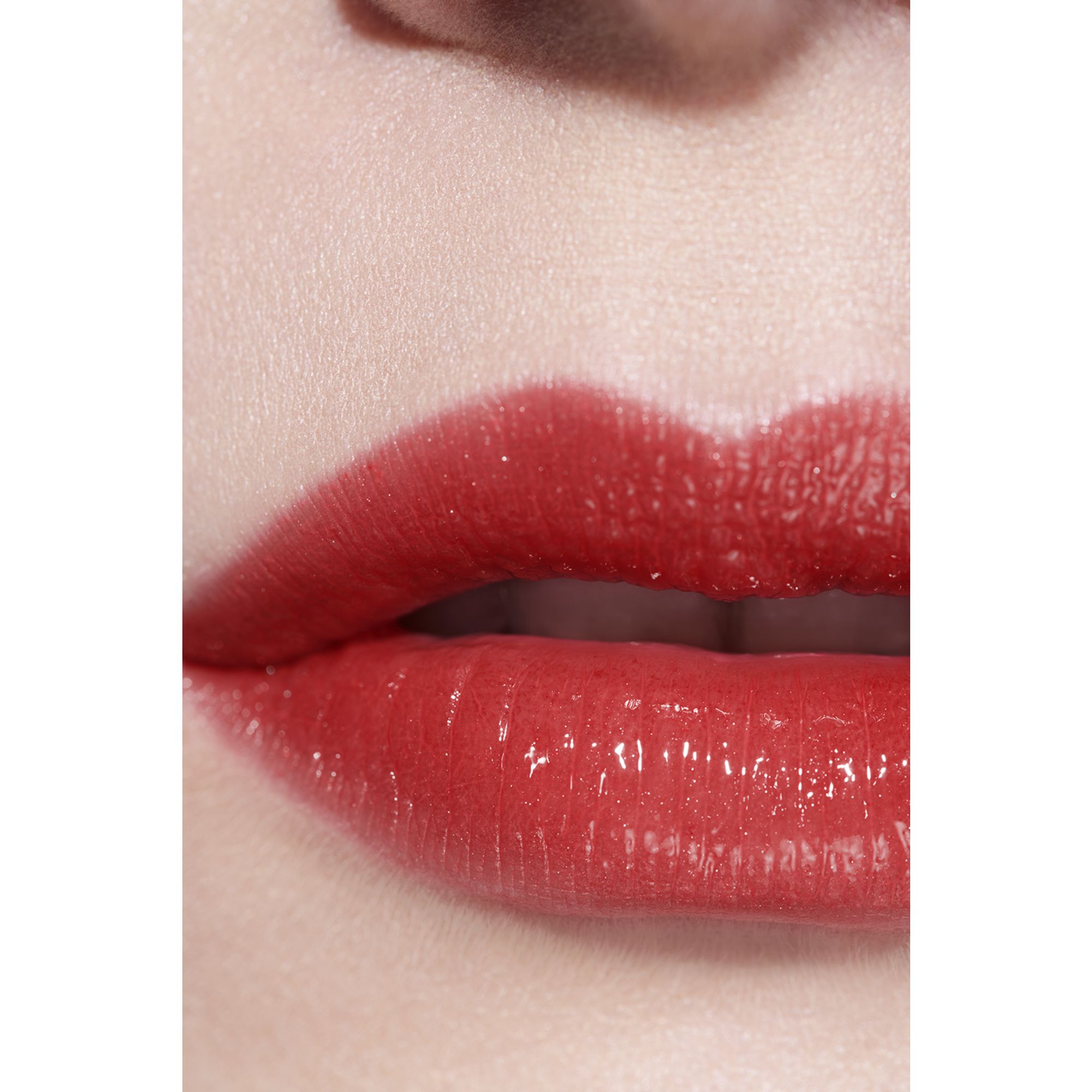 LIP BALM YANG MELEMBAPKAN DAN MEMPERCANTIK BIBIR