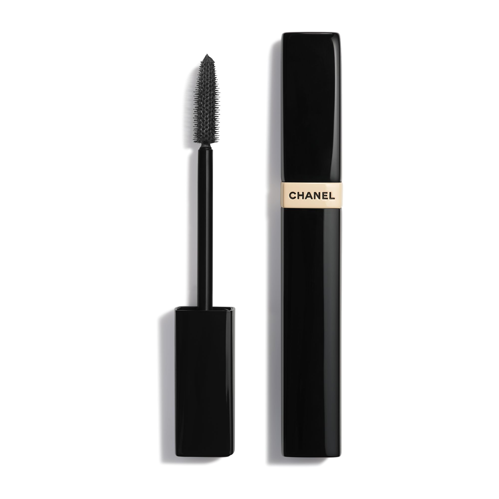VOLUME AND DEFINITION MASCARA