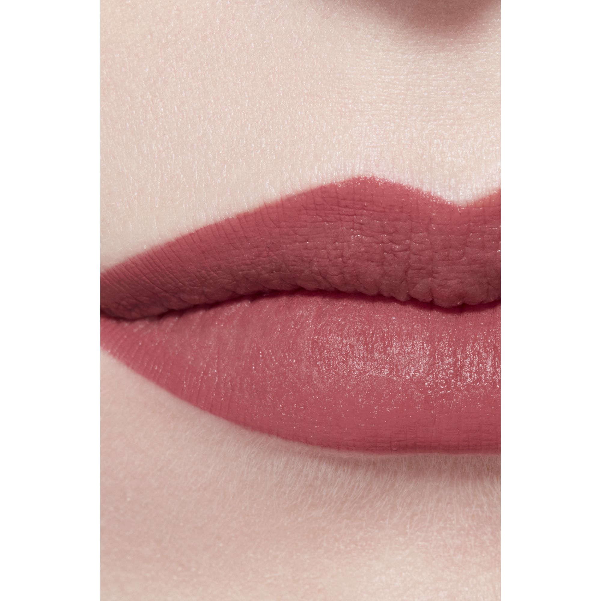 EDISI TERBATAS - LIPSTIK MATTE BERKILAU