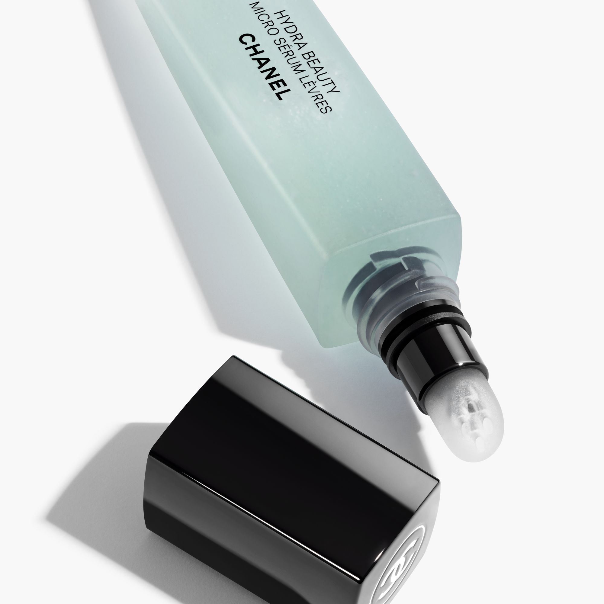 HYDRA BEAUTY MICRO SÉRUM LÈVRES INTENSE REPLENISHING HYDRATION