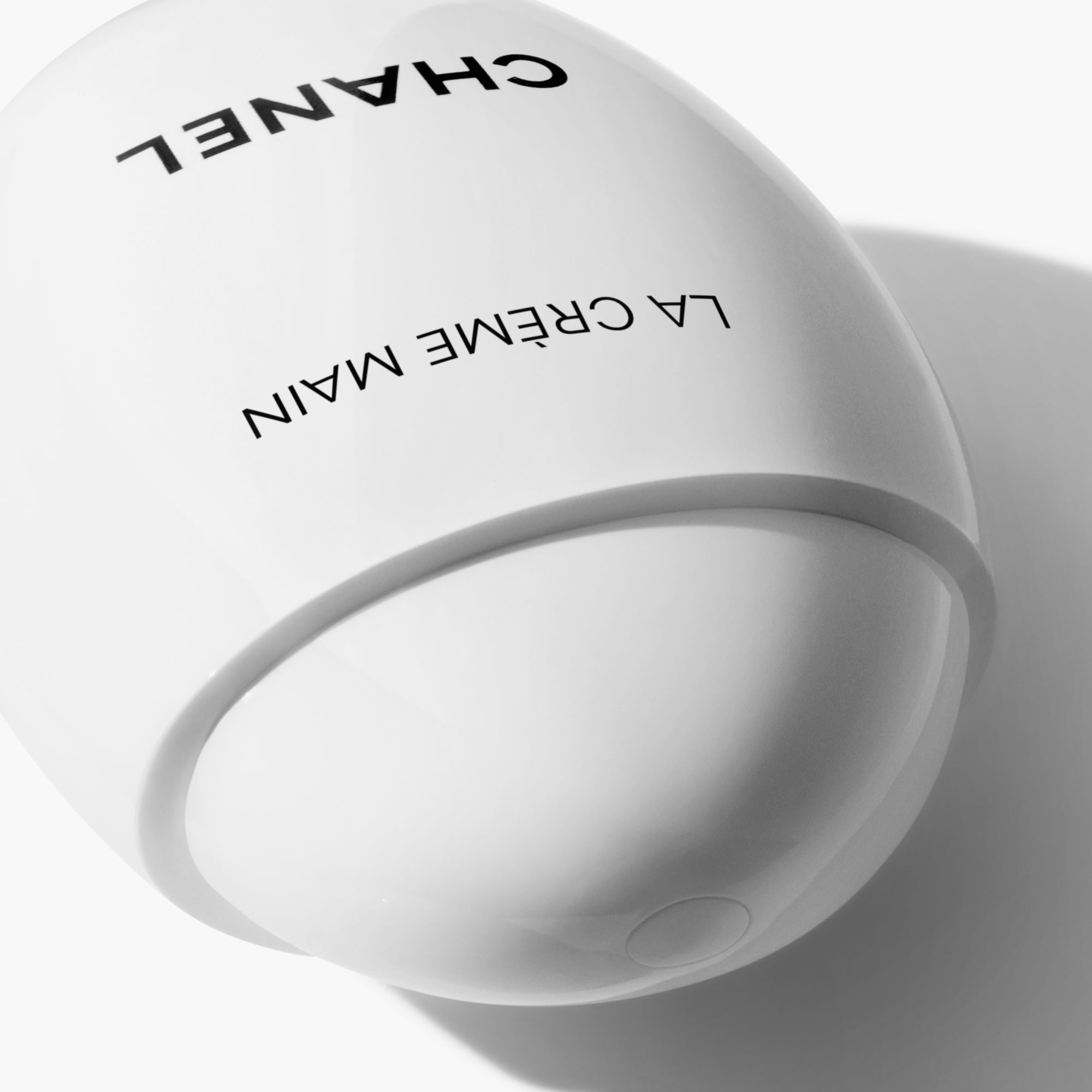 MENUTRISI-MELEMBUTKAN-MENCERAHKAN