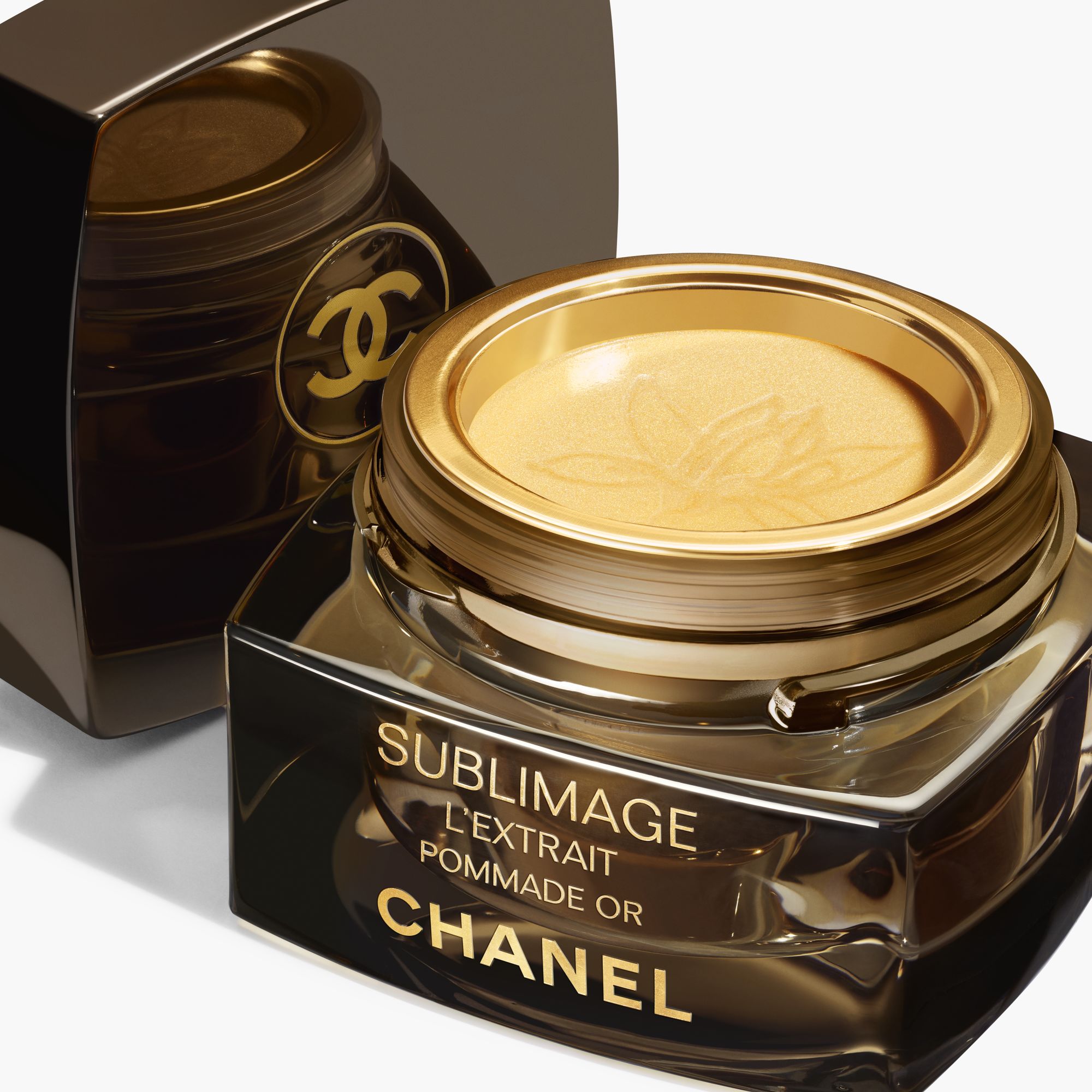 フェイスクリーム CHANEL SUBLIMAGE L'EXTRAIT POMMADE OR15g SUBLIMAGE L'EXTRAIT POMMADE OR GOLDEN RADIANCE BALM