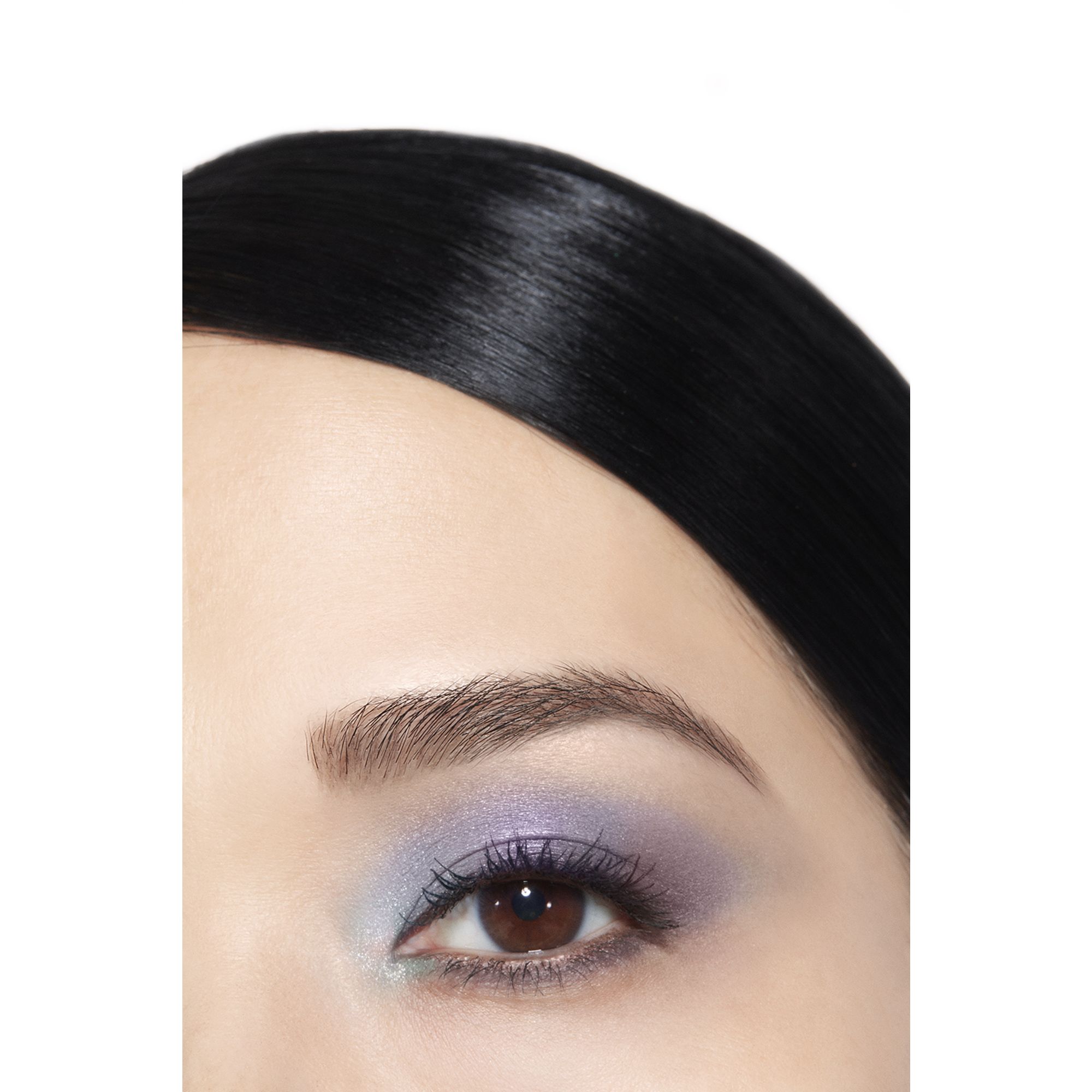 EYESHADOW EMPAT WARNA MULTI-EFEK EDISI TERBATAS