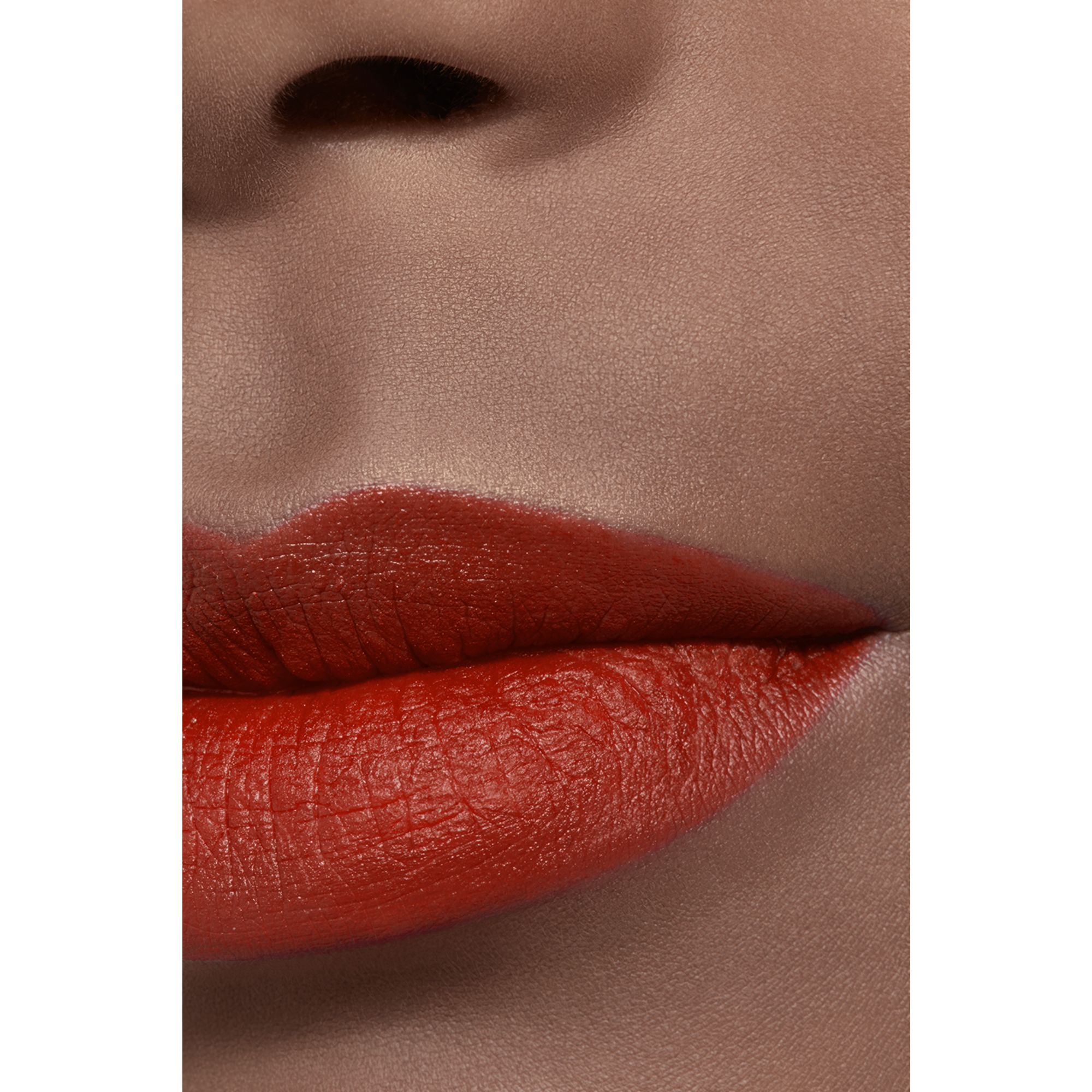 EDISI TERBATAS - LIPSTIK MATTE BERKILAU