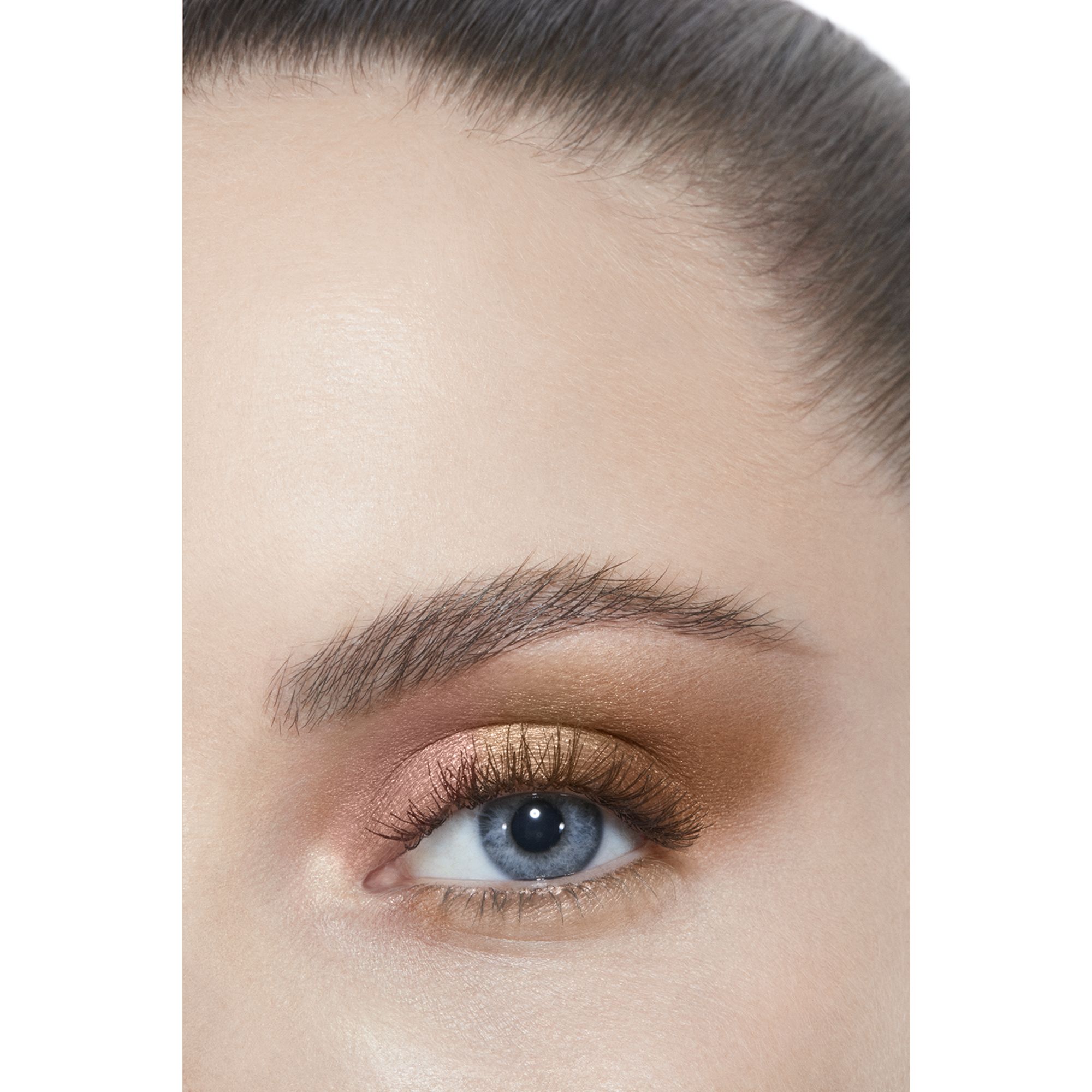 JEUX DE LUMIÈRES - MULTI-USE EYESHADOW AND HIGHLIGHTER PALETTE
