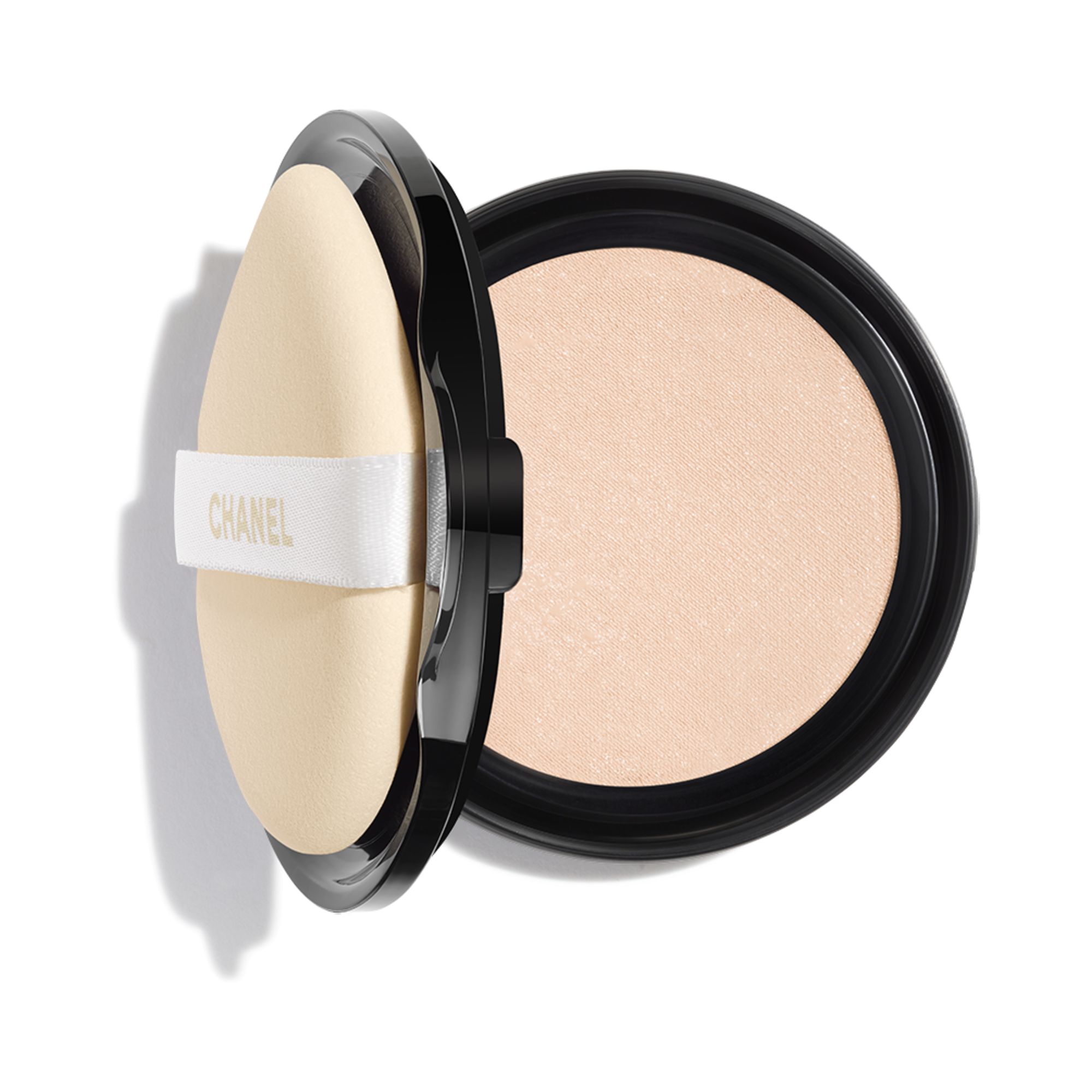 新品 LES BEIGES HEALTHY GLOW TOUCH-UP SET CHANEL LES BEIGES Healthy Glow Gel Touch Cushion Foundation