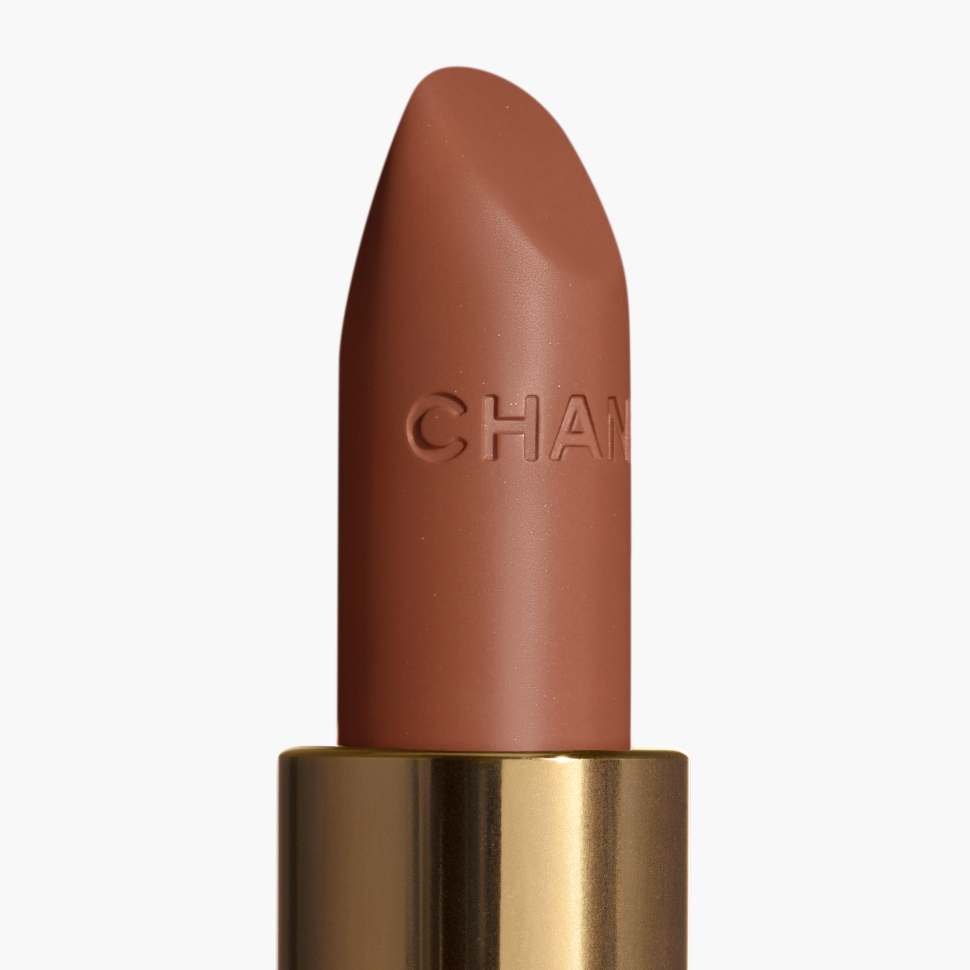 LIPSTIK SATIN TAHAN LAMA – PERAWATAN BIBIR YANG MENGHIDRASI DAN MENGHALUSKAN