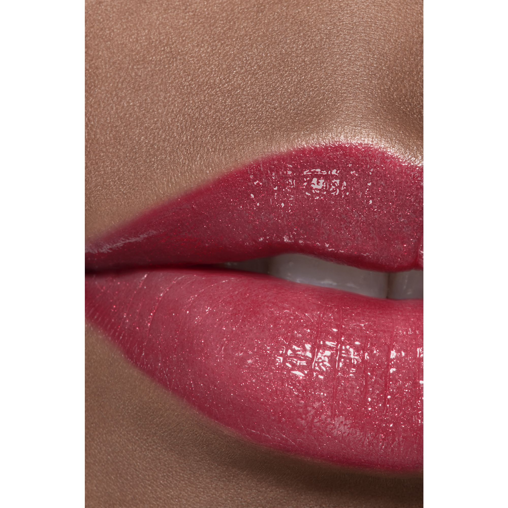 LIP BALM YANG MELEMBAPKAN DAN MEMPERCANTIK BIBIR