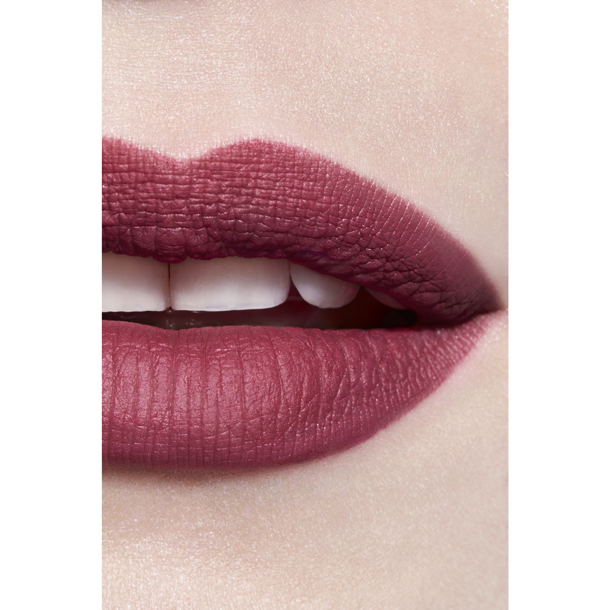 EDISI TERBATAS - LIPSTIK MATTE BERKILAU