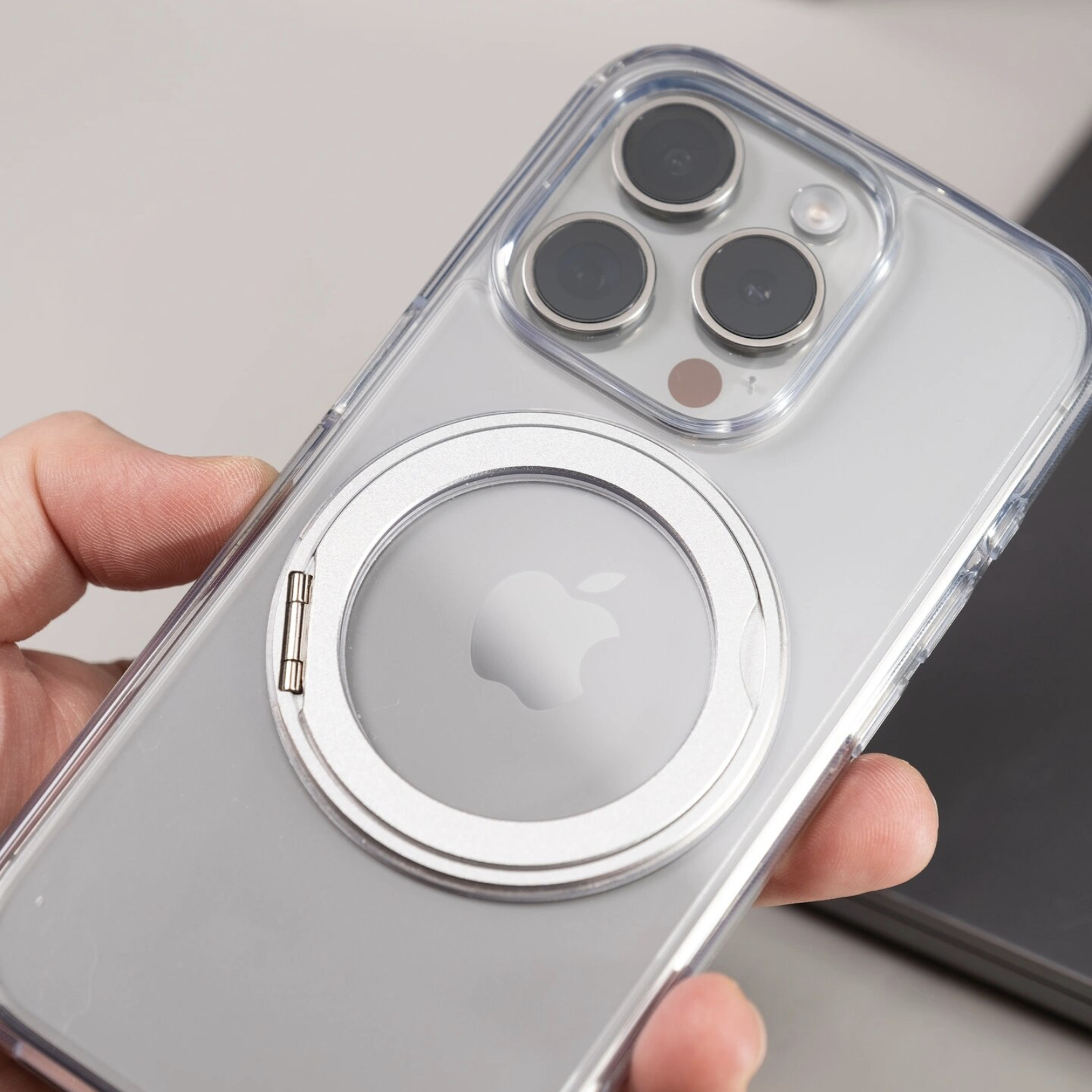 多機能360度回転スタンド Magsafe対応 超透明iPhoneケース