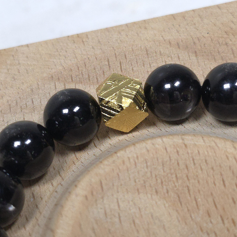 SG LOCAL - AURA HAVEN Natural Hypersthene with Meteorite Bracelet