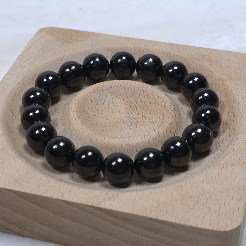 SG LOCAL - AURA HAVEN Jet Bracelet