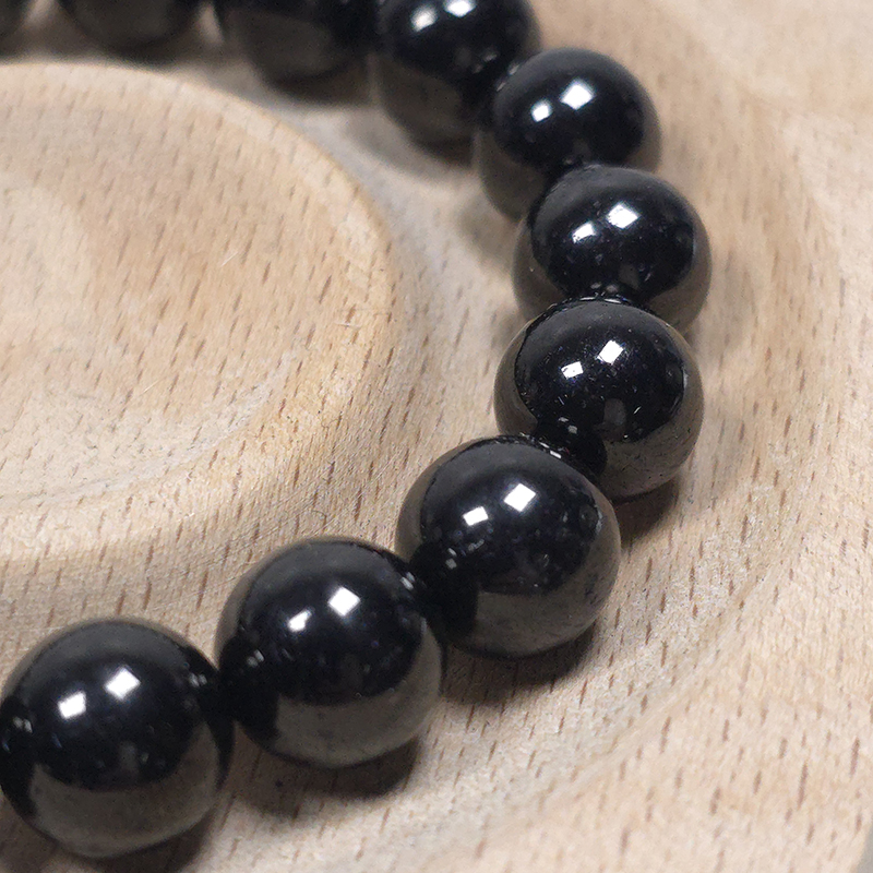 SG LOCAL - AURA HAVEN Jet Bracelet