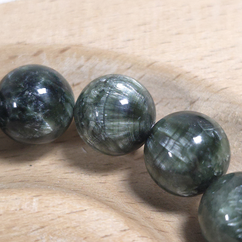 SG LOCAL - AURA HAVEN Seraphinite Bracelet Collector