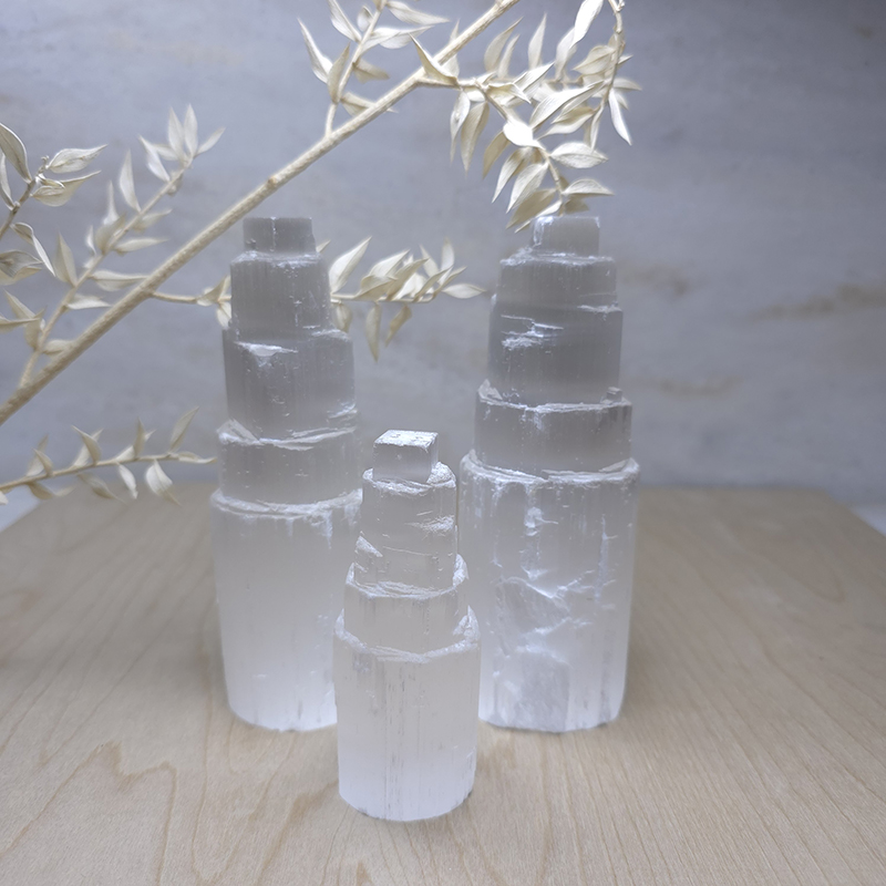 Aura Haven Natural Selenite Crystal Tower (Cleanse and Recharge Crystals)