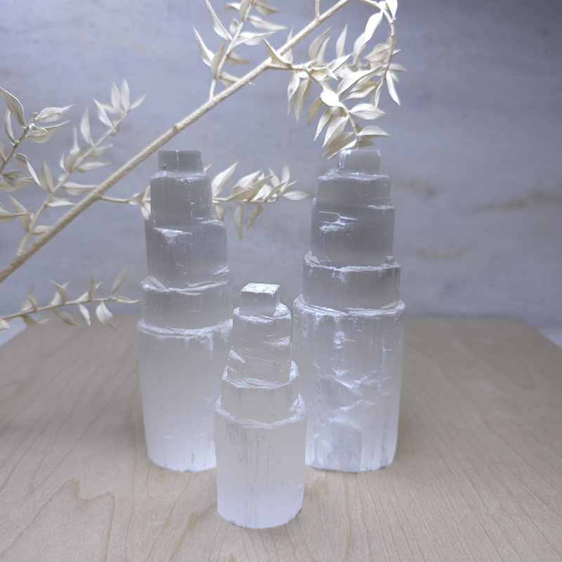 Aura Haven Natural Selenite Crystal Tower (Cleanse and Recharge Crystals)