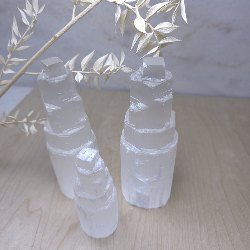 Aura Haven Natural Selenite Crystal Tower (Cleanse and Recharge Crystals)