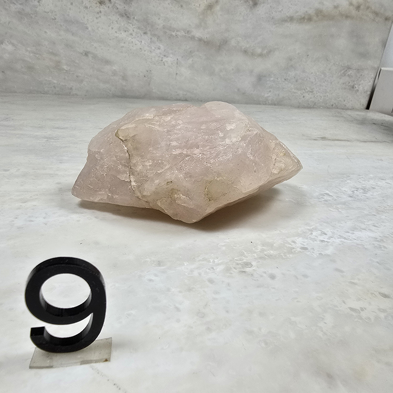 SG LOCAL - AURA HAVEN Rose Quartz Raw stone appox. 350 - 500gm