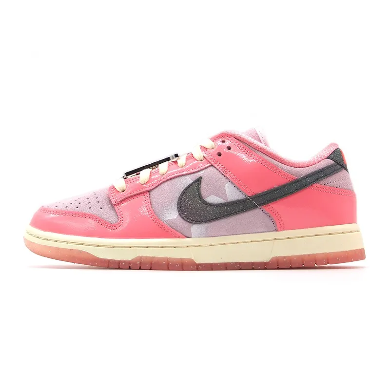 NIKE WMNS DUNK LOW LX "BARBIE" PINK FOAM/MEDIUM🌸ナイキ ウィメンズ ダンクロー LX ピンクフォーム/ミディアム アッシュ