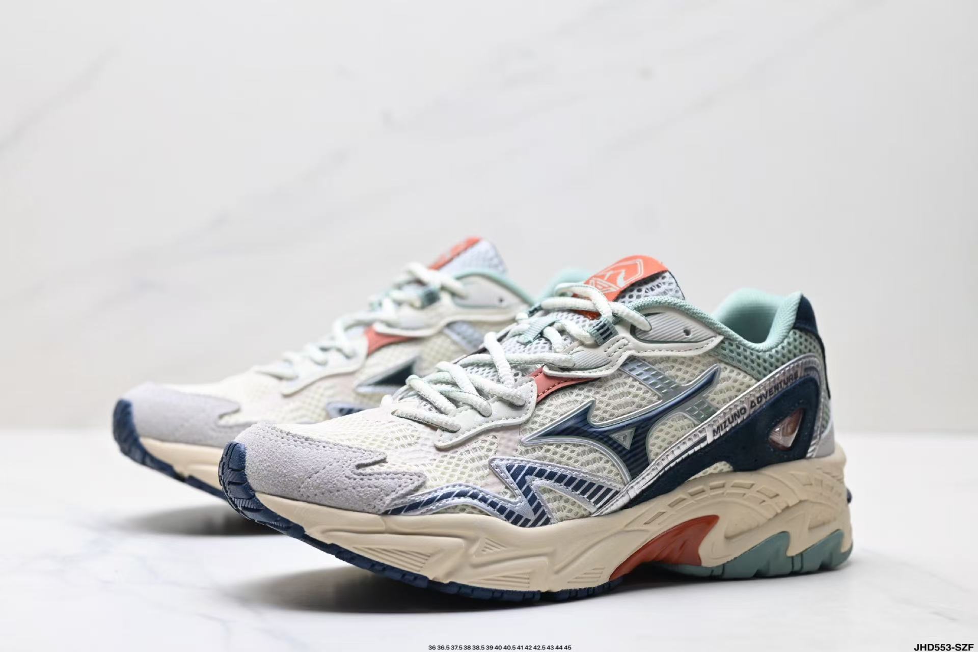 Mizuno（ミズノ） トレーニングシューズ / スニーカー