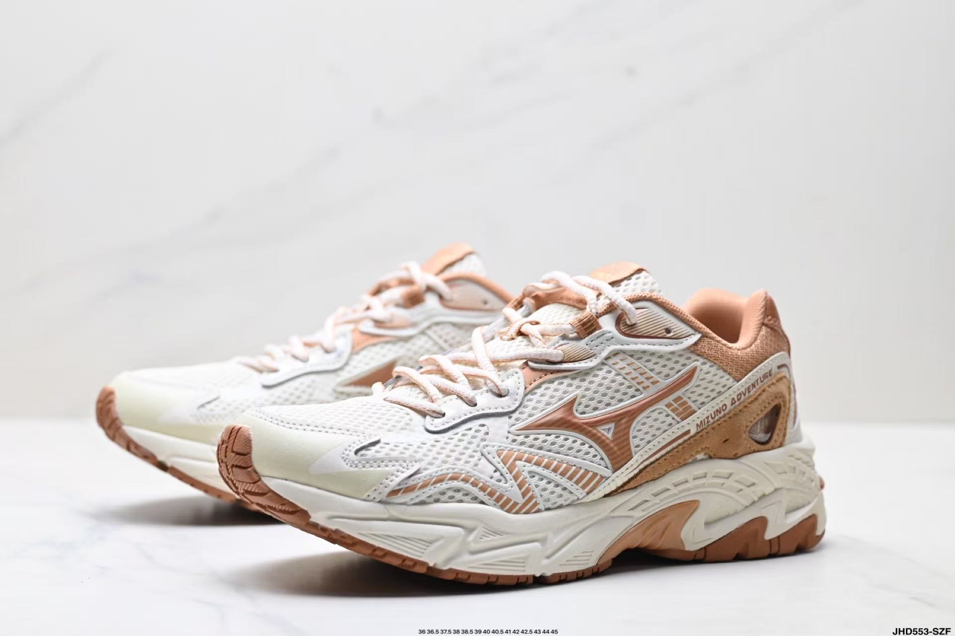 Mizuno（ミズノ） トレーニングシューズ / スニーカー