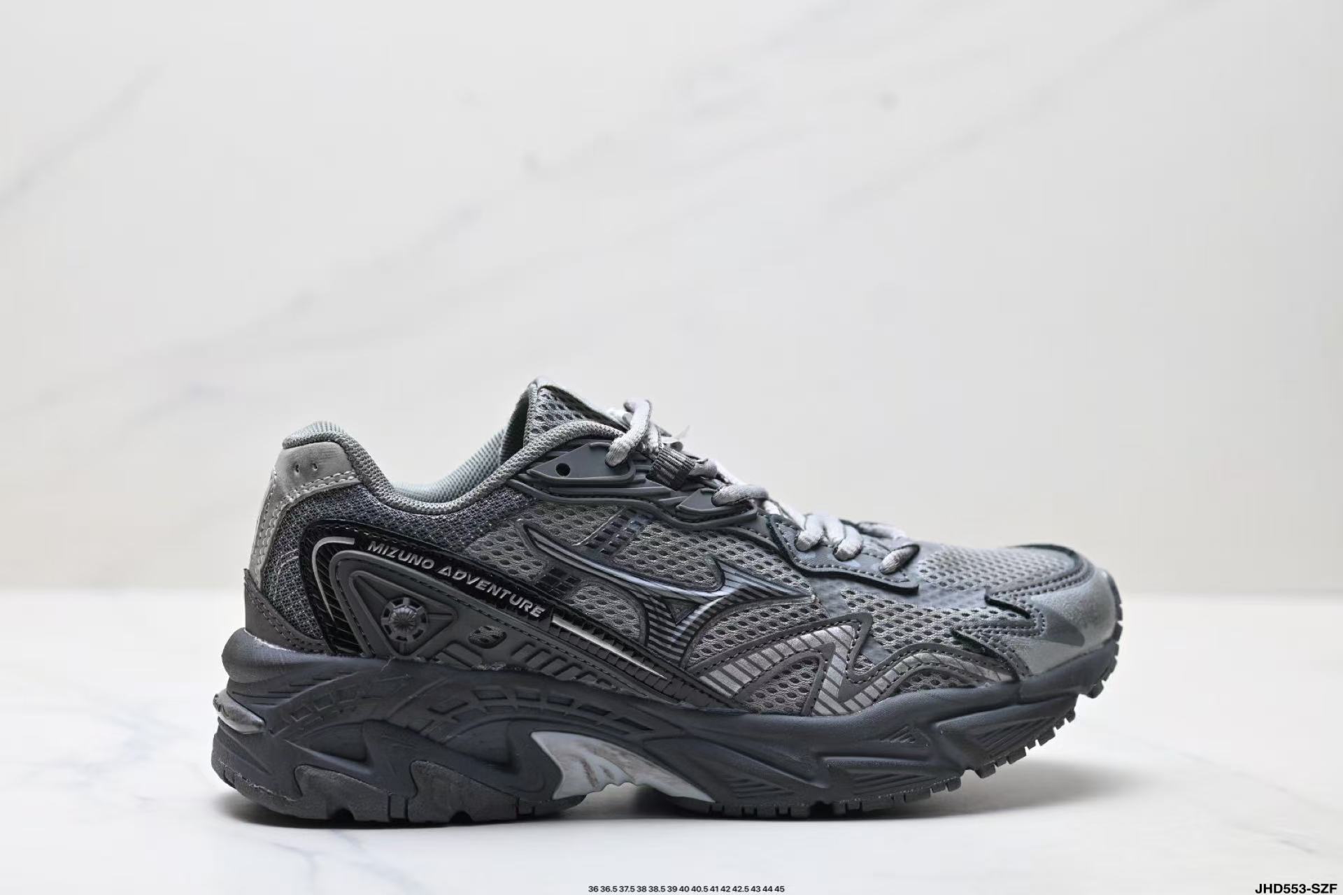 Mizuno（ミズノ） トレーニングシューズ / スニーカー