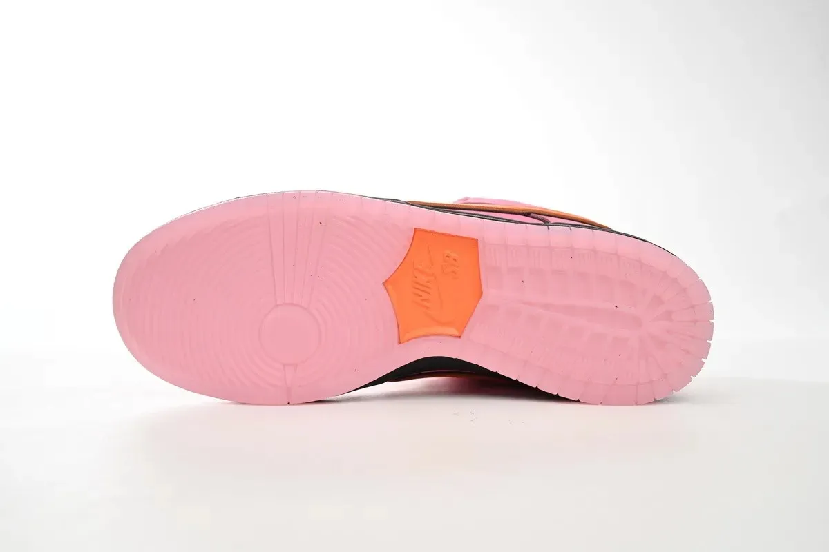 The Powerpuff Girls x Dunk Low Pro SB QS 'Blossom' 