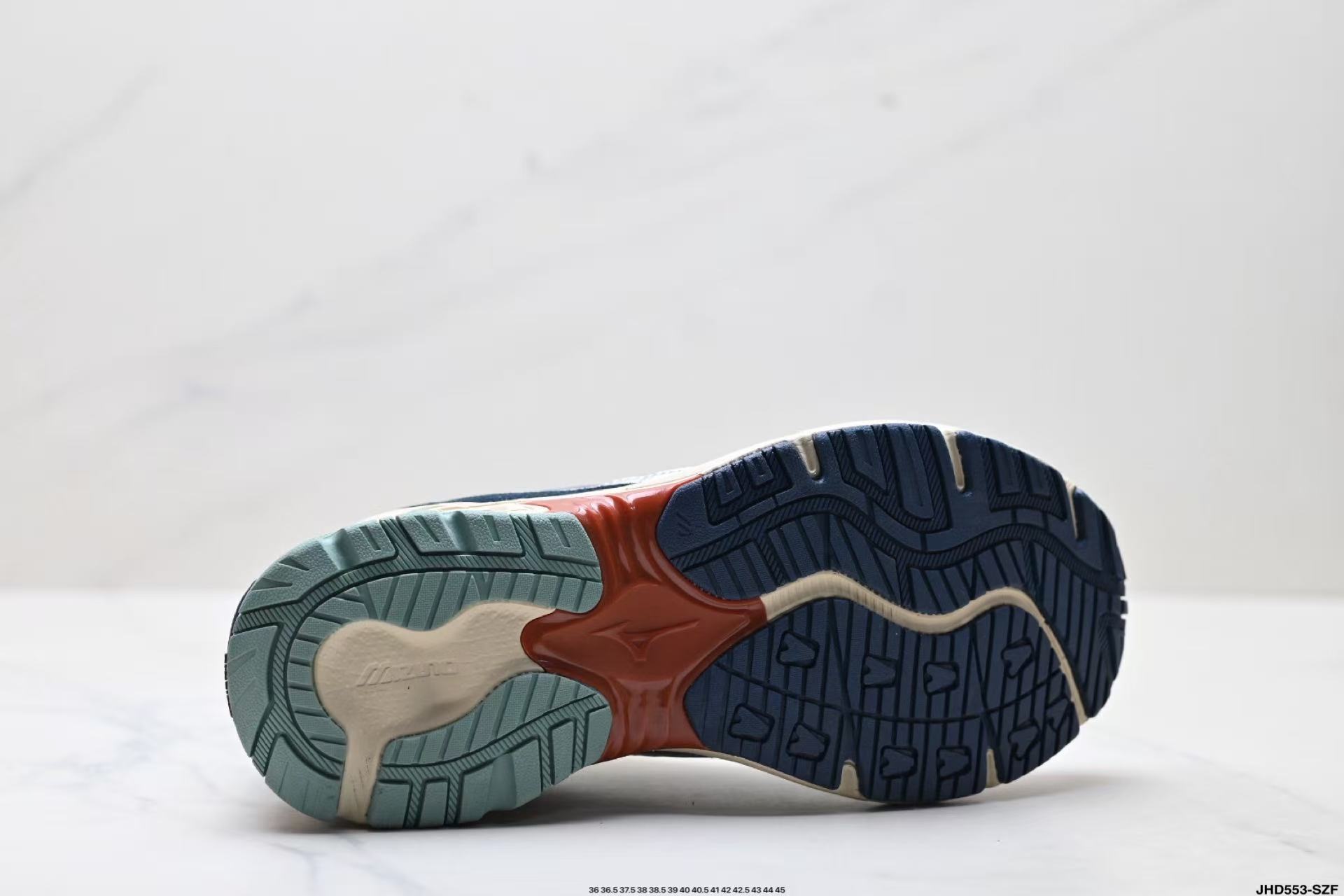 Mizuno（ミズノ） トレーニングシューズ / スニーカー