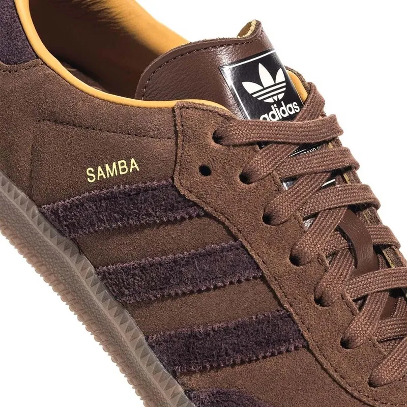 Samba × Jennie　マスク刺繍入り／韓国限定／超話題の大人気アイテム／ブラウン