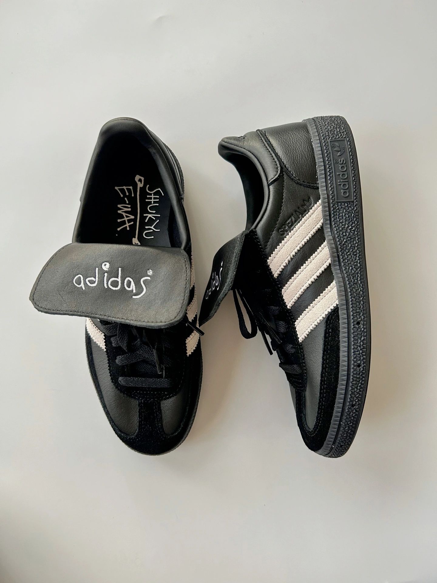 ★三者共同ブランド★正規品★韓国の人気★【ADIDAS】★HANDBALL SPEZIA.L★送料・関税込み★追跡可