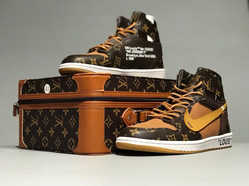 Nike Air Jordan 1 x Louis Vuitton High Top Basketball Shoes On Sale