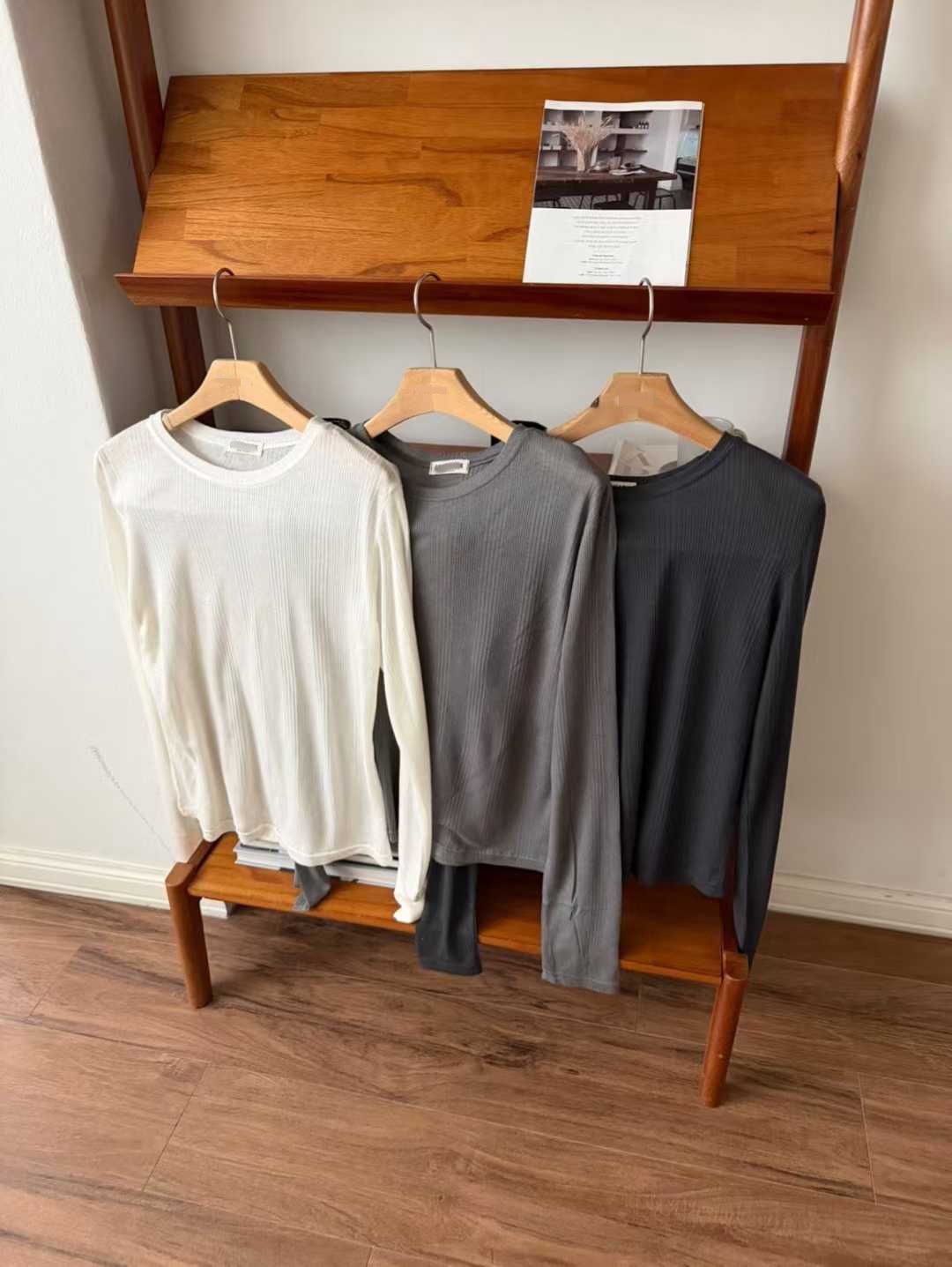 DAYANNA RIBBED LONG SLEEVES TEE