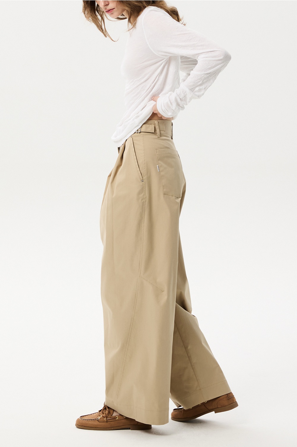 ML18 / CURVED WIDE PANTS