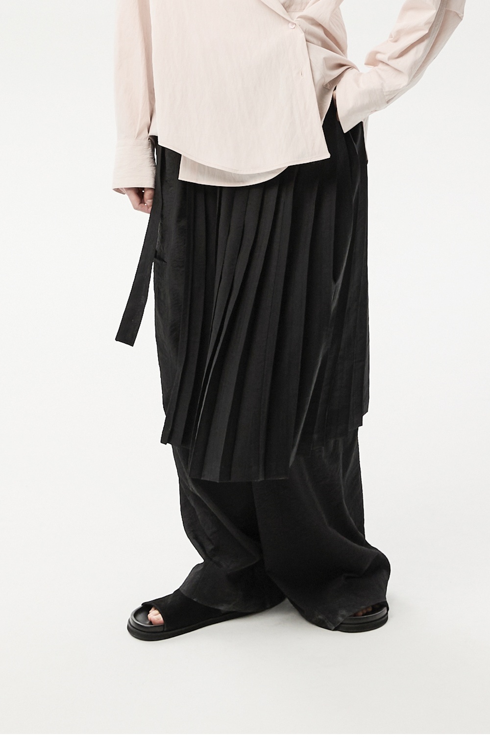 ML21 / PLEATS LAYERED SKIRT