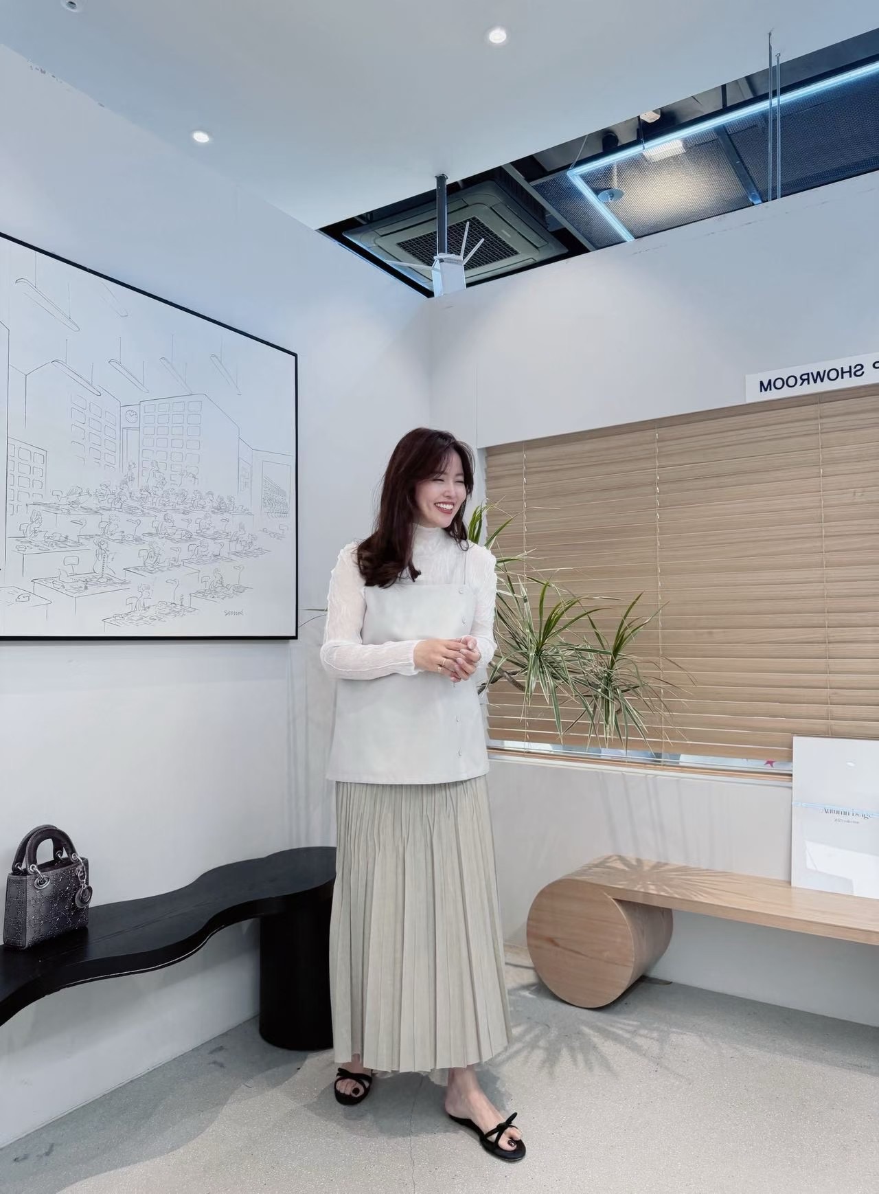 DA30 / TEXTURED LONG SLEEVES TOP