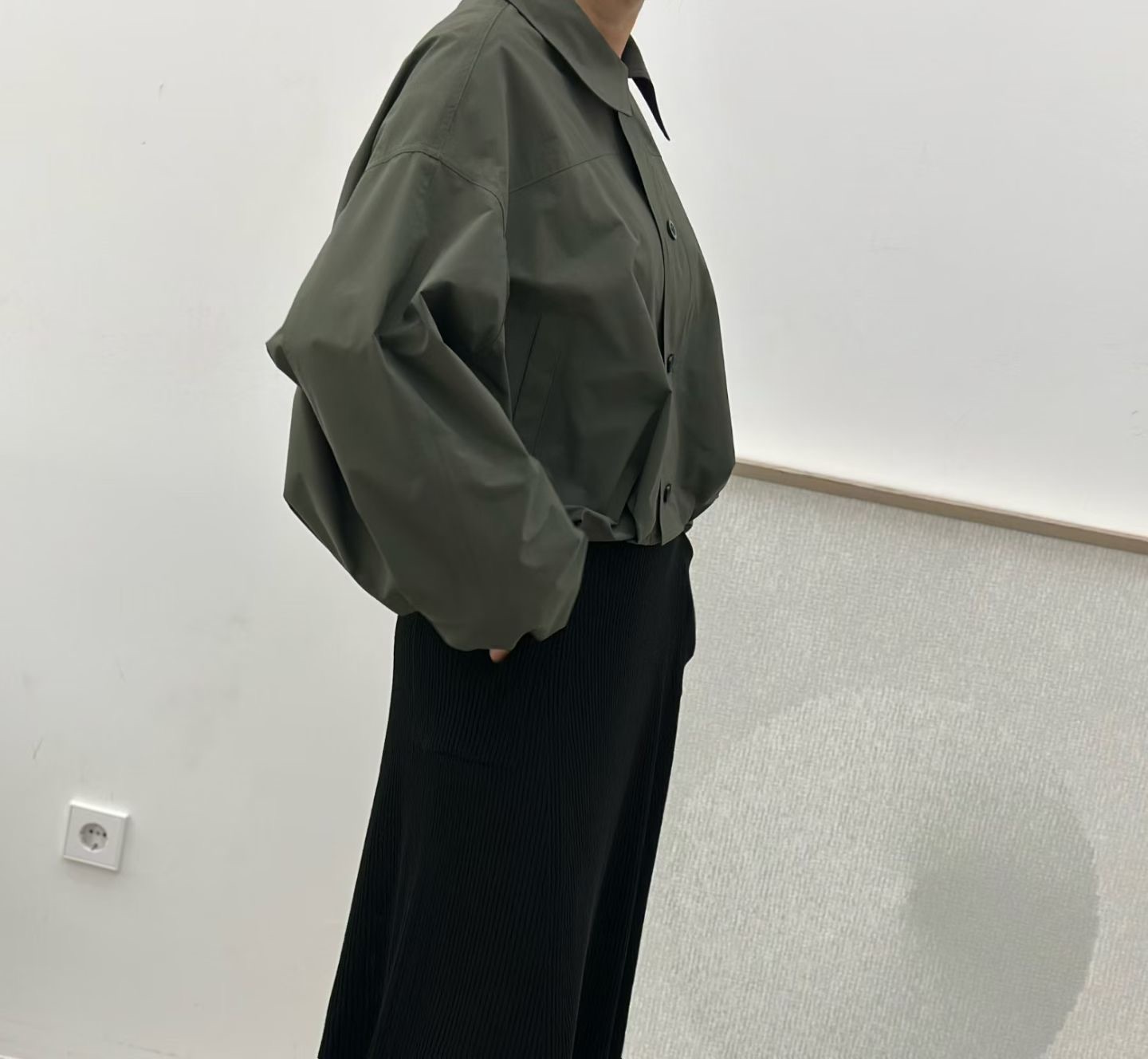 LE22 / CROPPED BALLOON SLEEVES JACKET