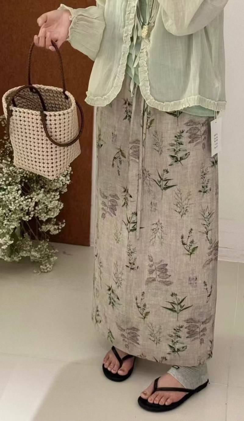 FATHIA PLANT PRINT SKIRT
