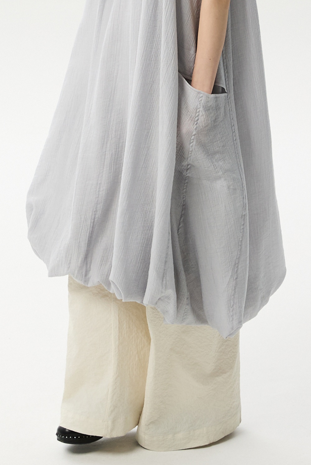 ML15 / BALLOON SLEEVELESS DRESS